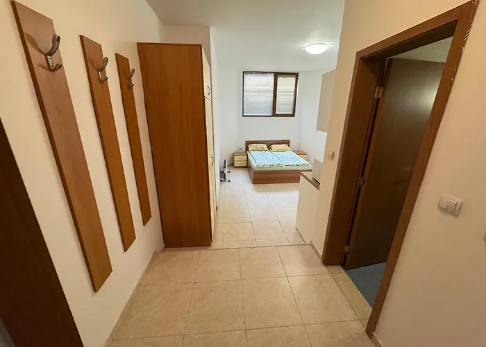 Basment Apartments - Todorini Kuli